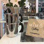 کتری قوری استیل کرکماز مدل استوانه ای با دسته های مشکی الف