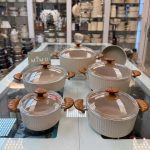 سرویس قابلمه ۱1 پارچه چدن گرانیتی برند pmt ج