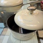 سرویس قابلمه ۱۰ پارچه برند لایف اسمایل کد LIFEP21-10-CREAM چ