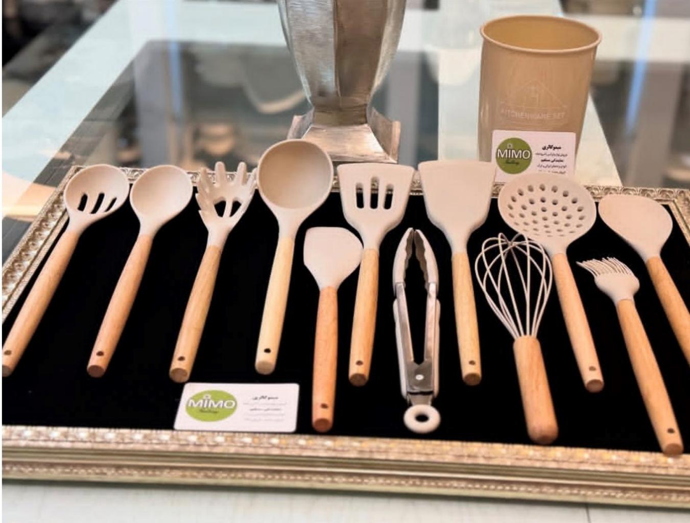 سرویس کفگیر ملاقه 13 پارچه کیچن وار ست مدل سلیکونی تمام آیتم ها