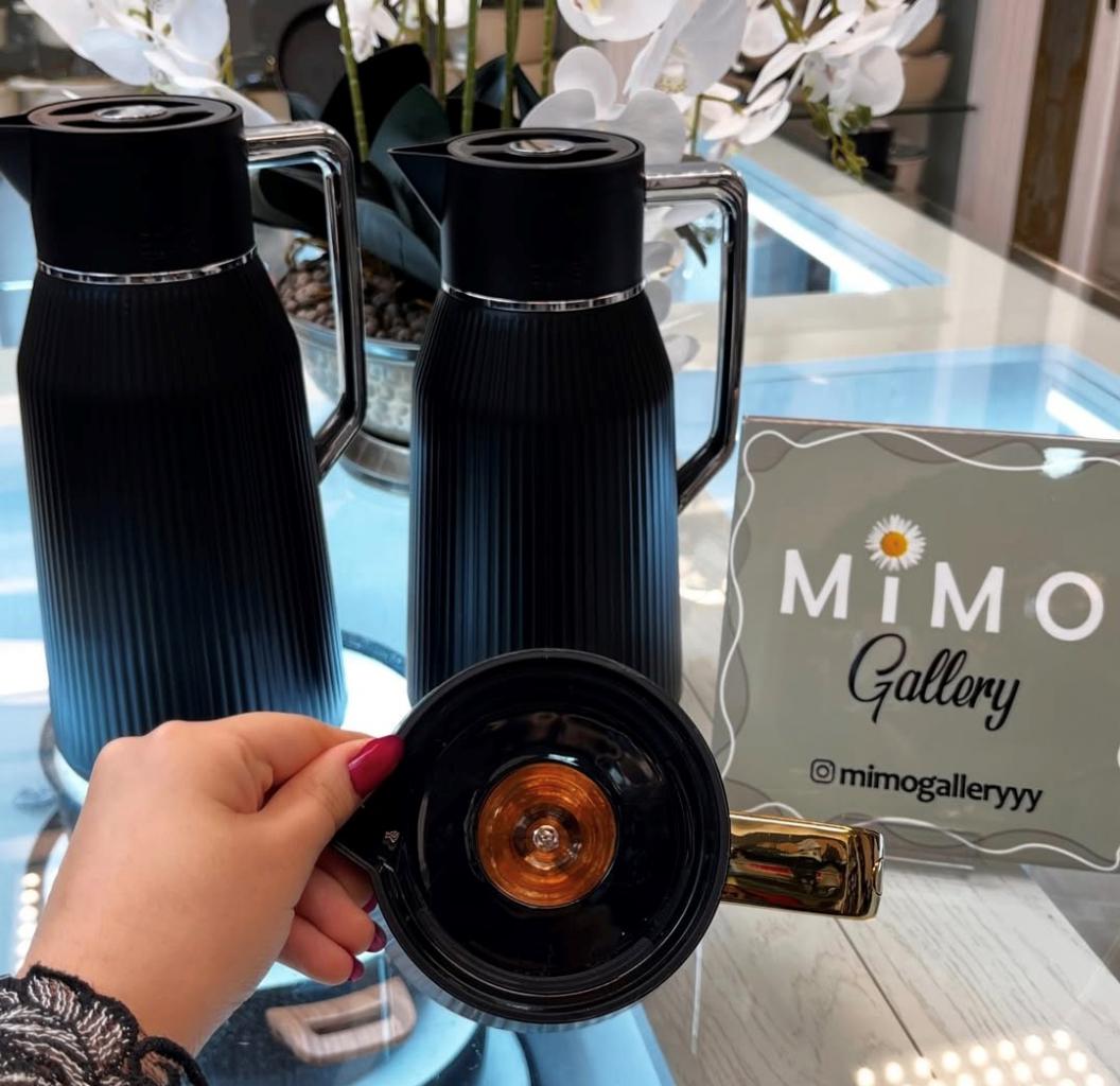 فلاسک شیشه صورتی برند orive ه مشکی داخل