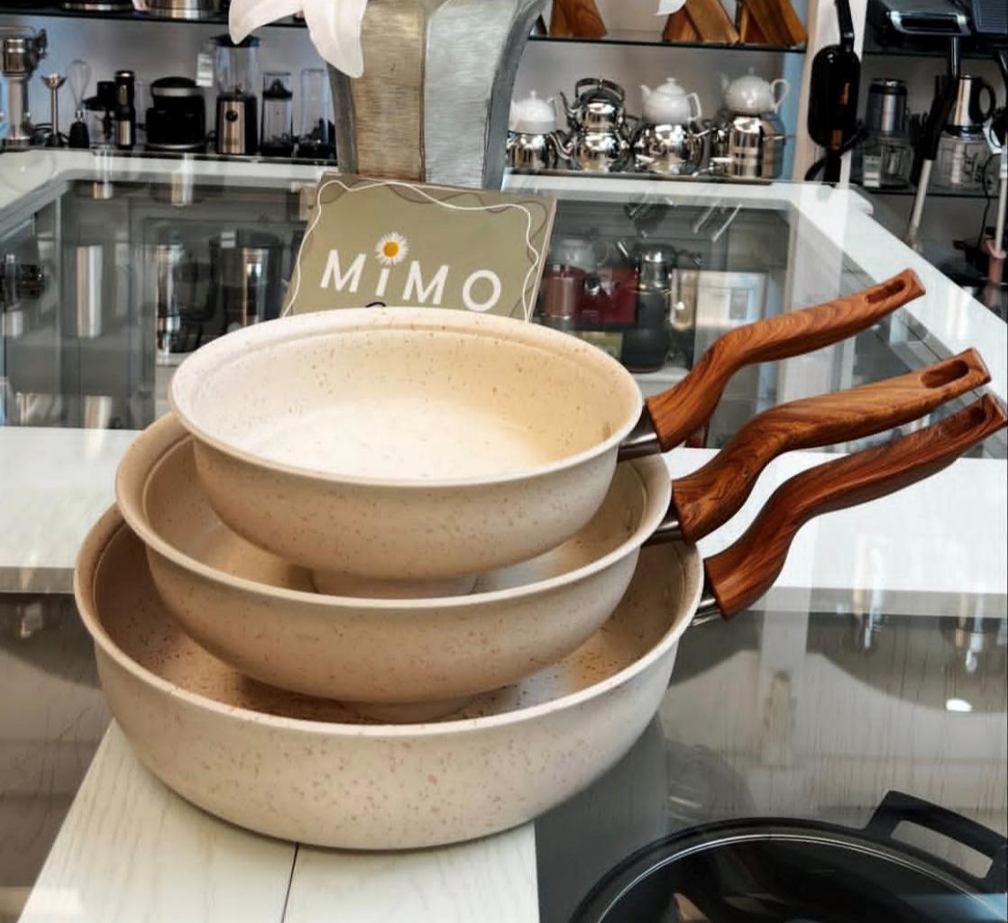 ماهیتابه تکدسته چدن گرانیتی هاناتک در سه سایز مختلف